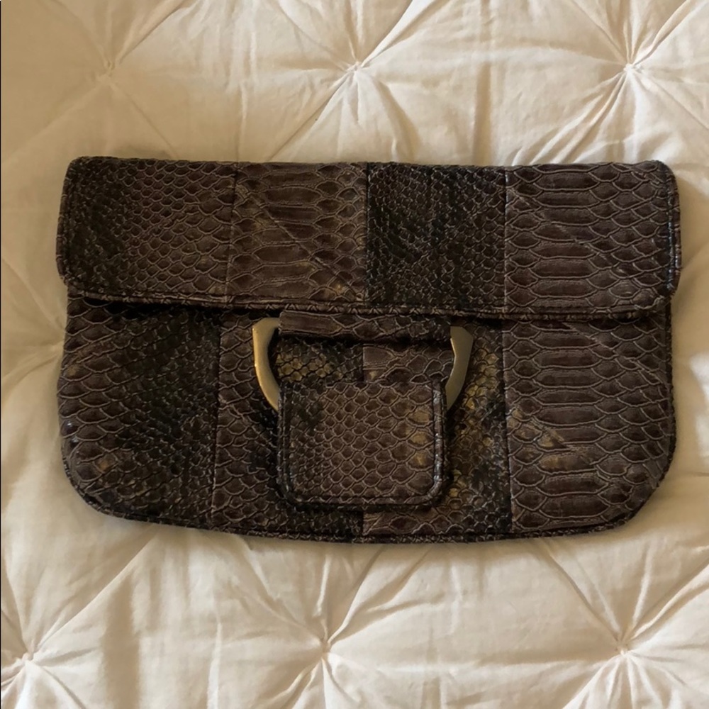 BCBG clutch